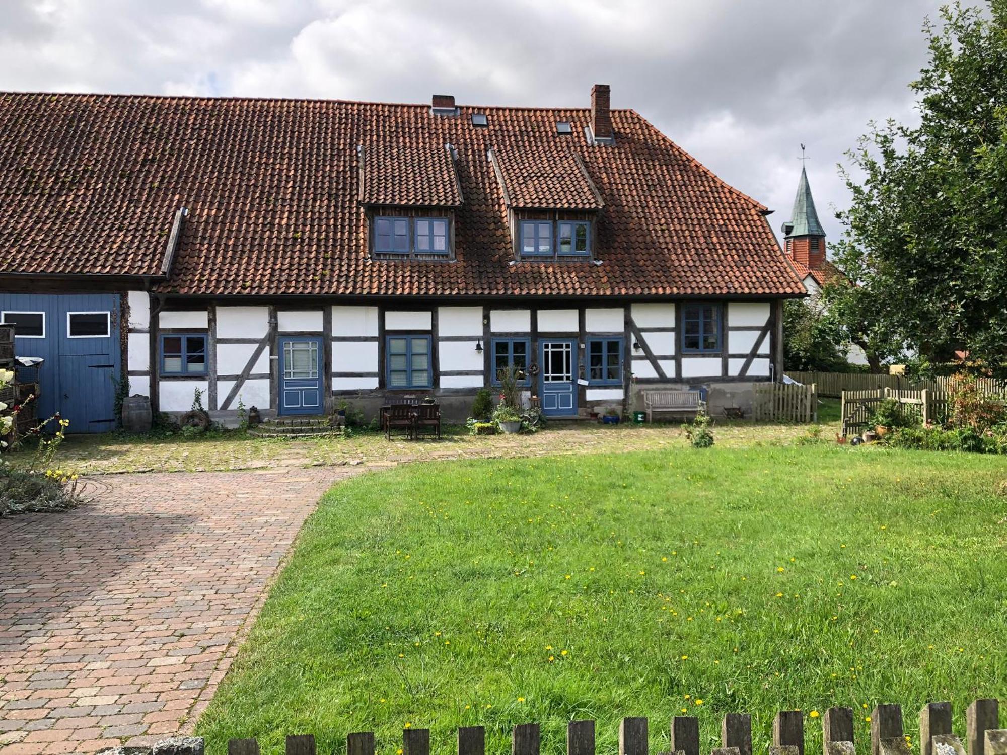 Ferienwohnung Im Edelhof Neustadt am Rübenberge Exterior foto